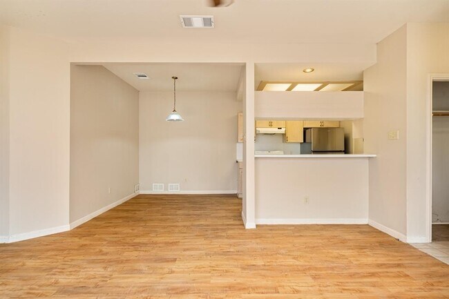 Photo - 508 Gregory Ct