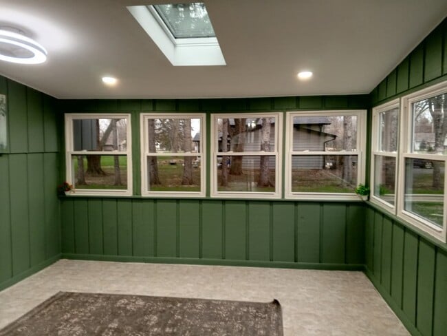 Photo - 4N580 Chatham Ct