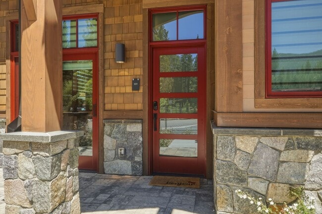 Building Photo - Luxury Tahoe Beach Club