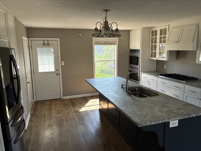 Photo - 10431 Bell Station Rd