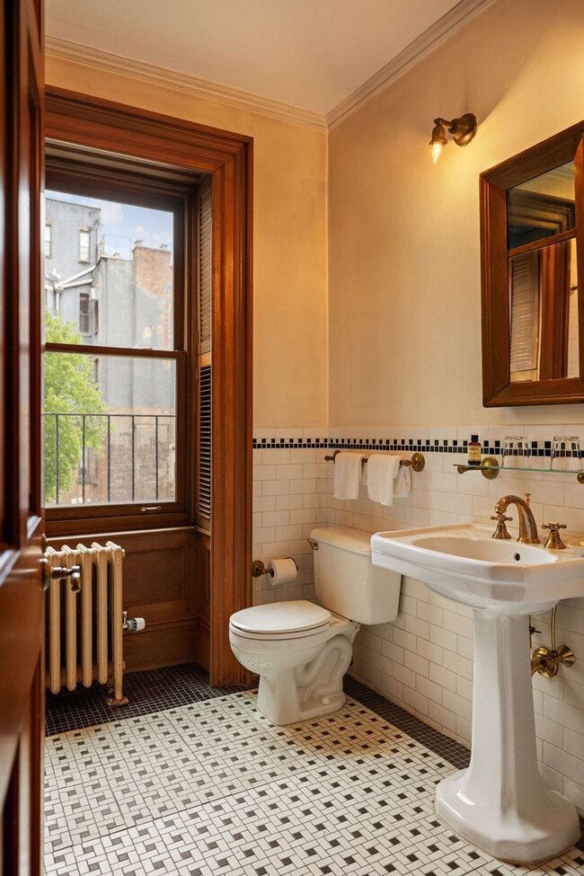 56 Irving Pl Unit SI ID1621163P
