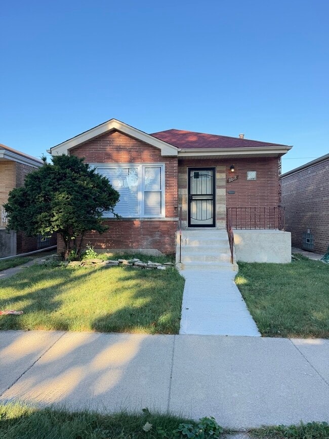 Photo - 9018 S Ridgeland Ave
