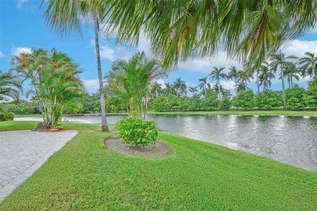 Photo - 1215 Balboa Ct