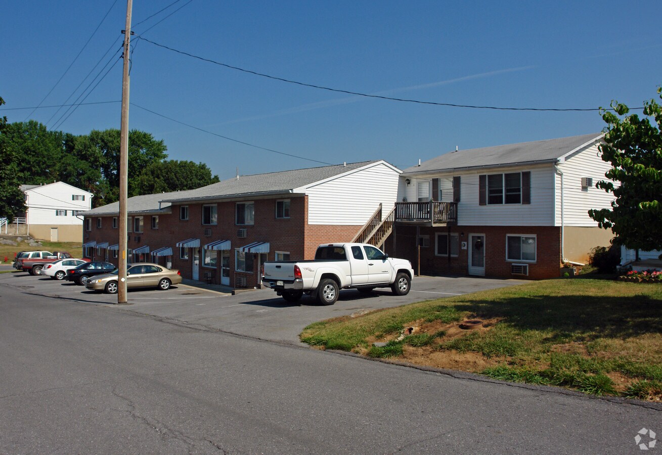 Paul Crampton Apartments - Paul Crampton Apartments
