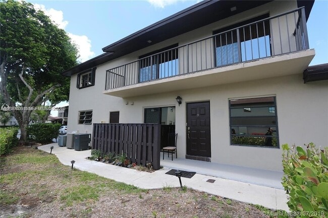 Building Photo - 13949 SW 44th Ln Cir Unit 542