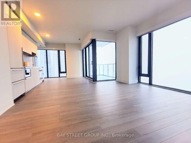 Photo - 8 Cumberland St Unité 3907