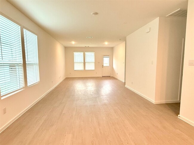 Photo - 24657 Monarch Forest Dr