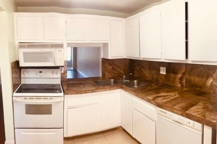 Photo - 6070 NW 64th Ave Unidad 204