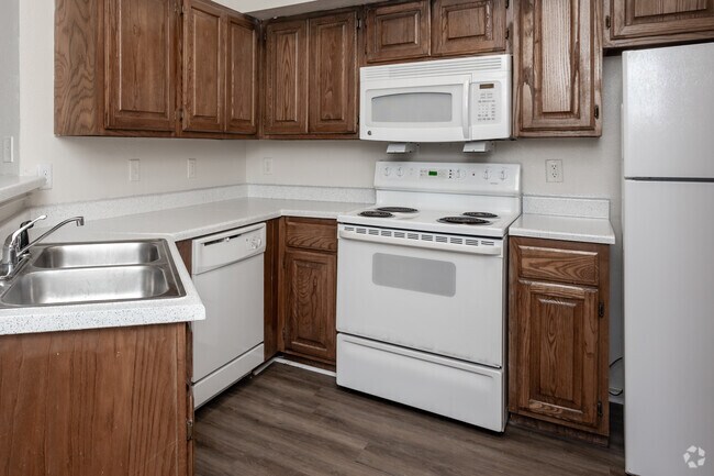 1BR,1BA-733sft