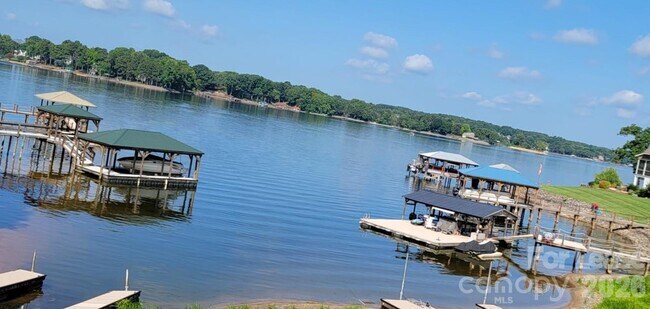 Photo - 137 Fern Haven Ln