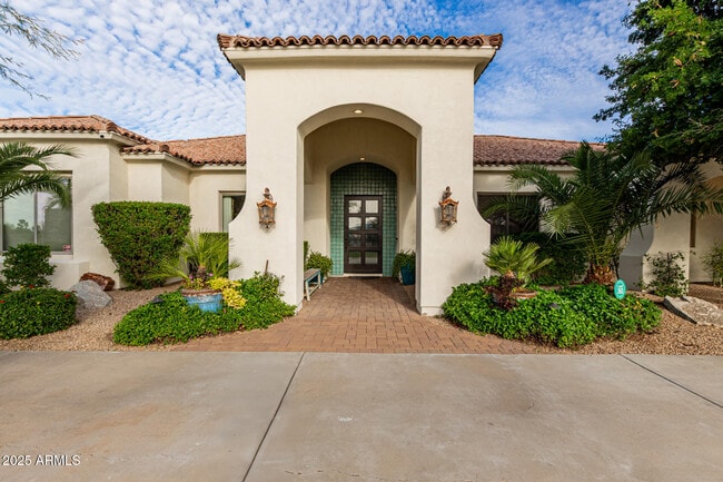 Building Photo - 7002 E Aster Dr