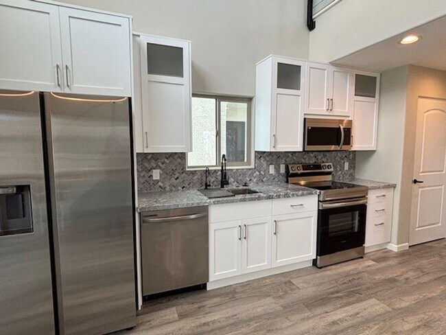 Photo - 1 Bedroom - 1.5 Bath Condo on the Riverwalk