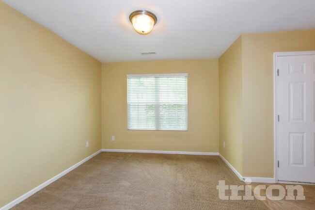 Photo - 4907 Magnasco Ln