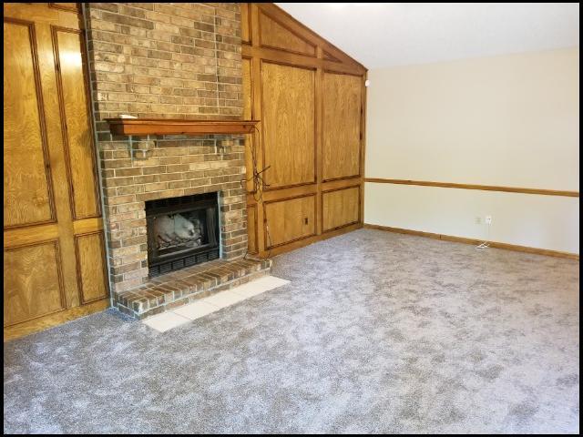 Photo - 39 Oak Forest Loop