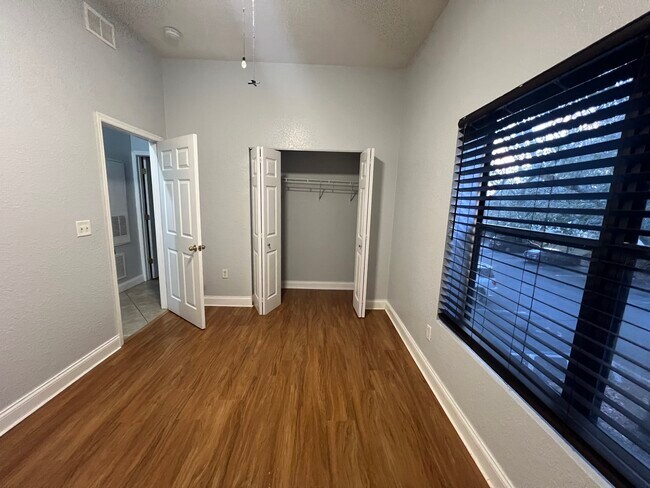 Guest bedroom- Angle #2 - 5811 La Costa Dr Unit 210