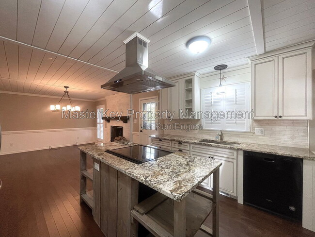 1309 Tarbert Dr