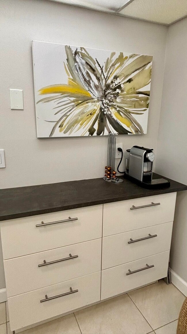 Photo - 605 Oaks Dr Unit 503