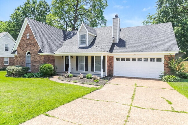 Photo - 1915 Pecan Grove Dr