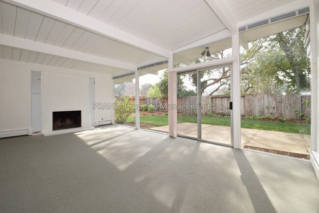 Photo - "Charming 4-Bedroom Oasis in San Rafael – ...