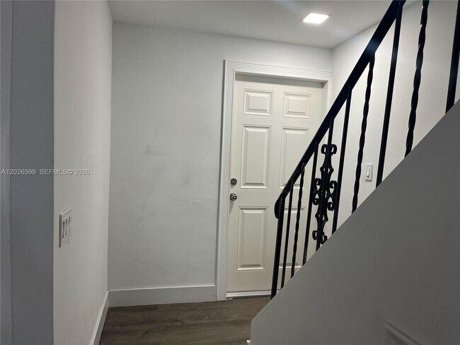 Photo - 2466 Taylor St Unit 4-B