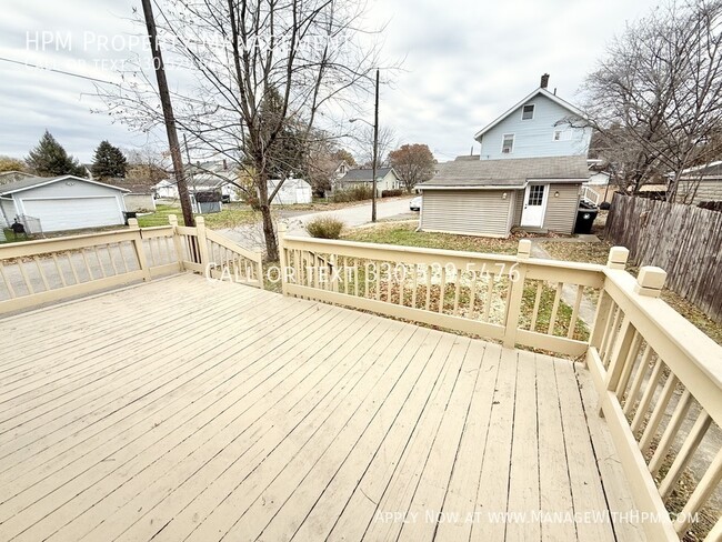 Photo - 1153 Concord Ave SW