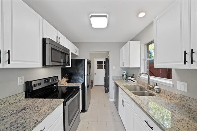 Photo - 1400 Lorrie Dr