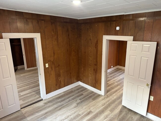 Photo - Available Now! Spacious 2 Bedroom, 1 Bathroom with Bonus Room & Huge Backyard