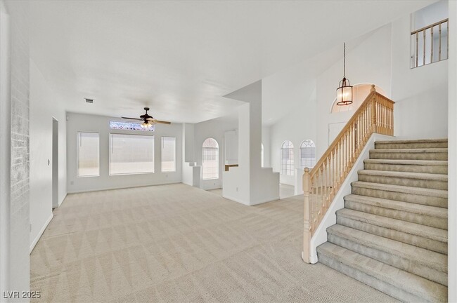 Building Photo - 8845 Zurich Ct Rental