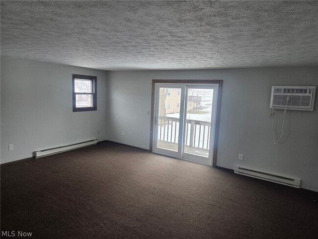 Photo - 515 Leonard Ave SW