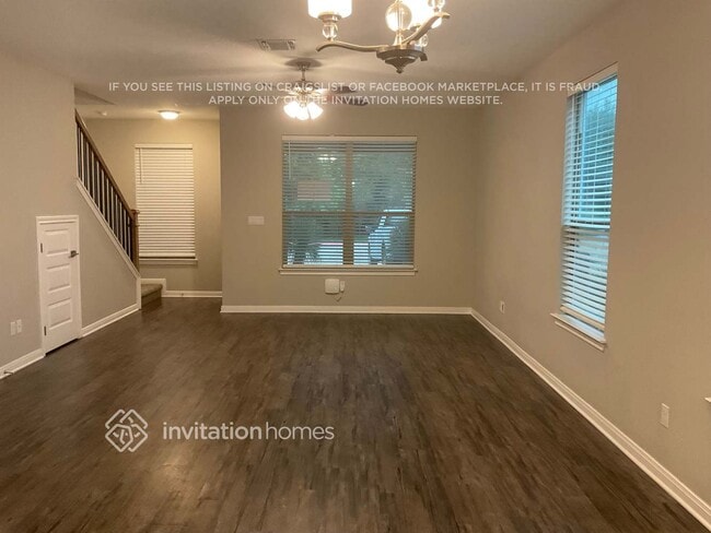 Photo - 179 Holly St