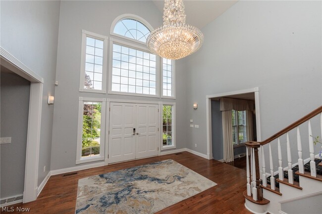 Photo - 30 Cableknoll Ln