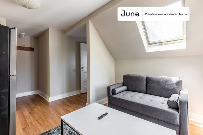 Photo - Room in Shared 9 bed/2 bath home Unit F