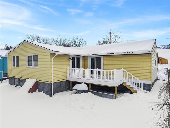 Photo - 941 Jamesville Ave