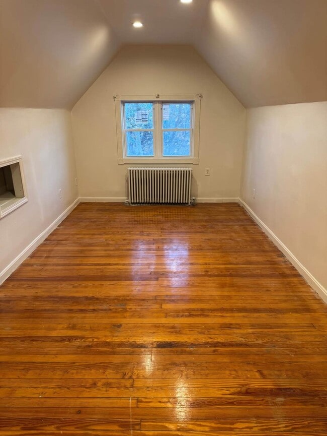 Photo - 135 W 22nd St