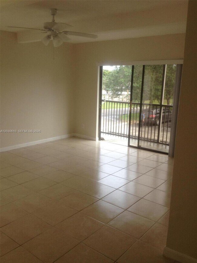 Photo - 1085 S Flagler Ave Unidad 616