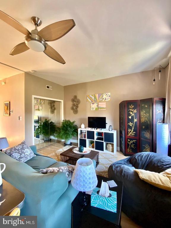 Building Photo - 1936 N 7th St