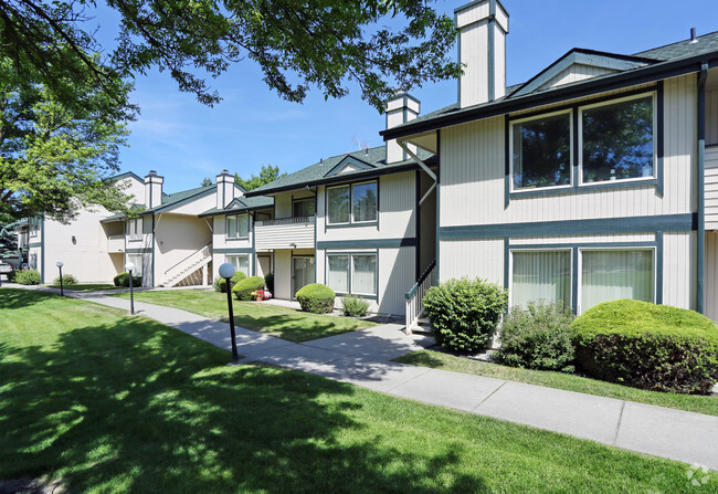 Building Photo - Cedar Chateau Estates B Rental