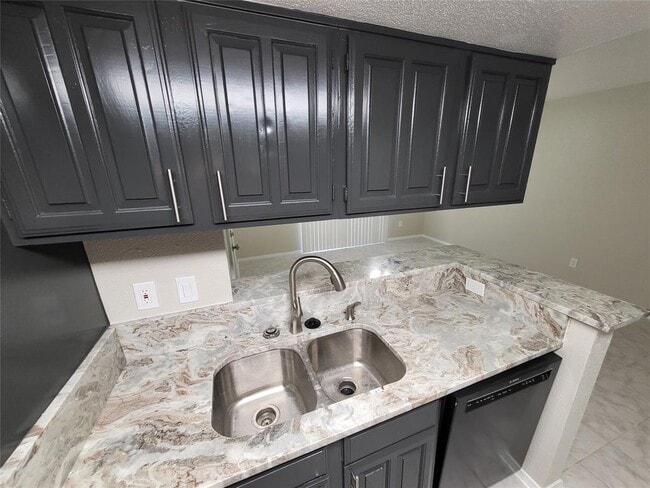 Photo - 12955 Woodforest Blvd Unit 41