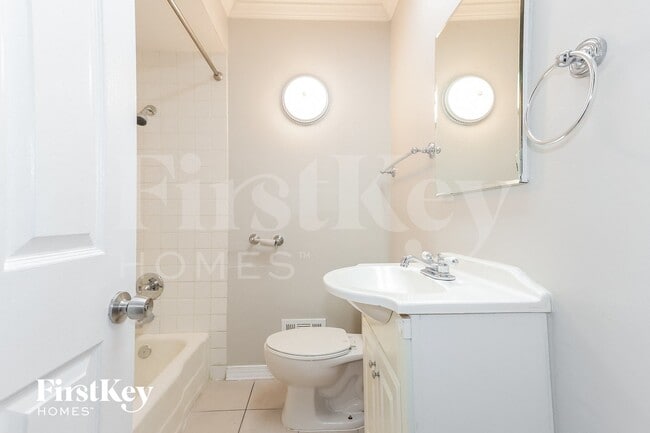 Photo - 504 E 163rd St