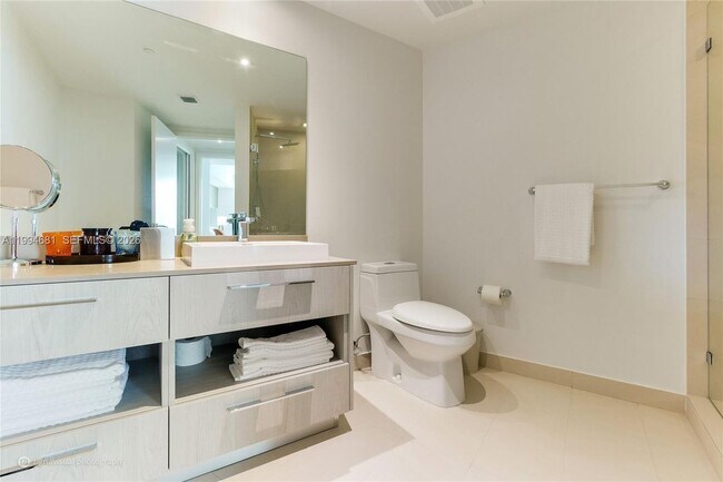 Photo - 4111 S Ocean Dr Unidad 2707