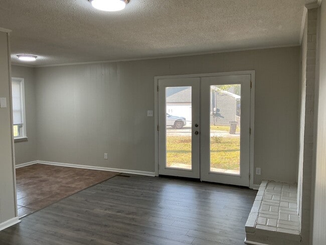 47 Coffman Dr