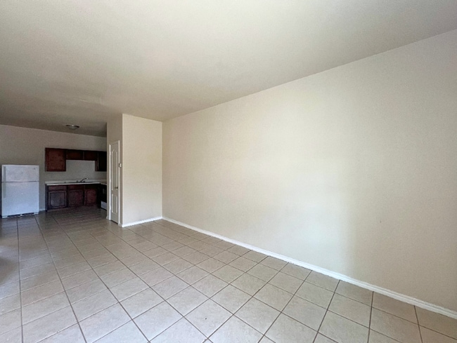 3110 Potomac Loop
