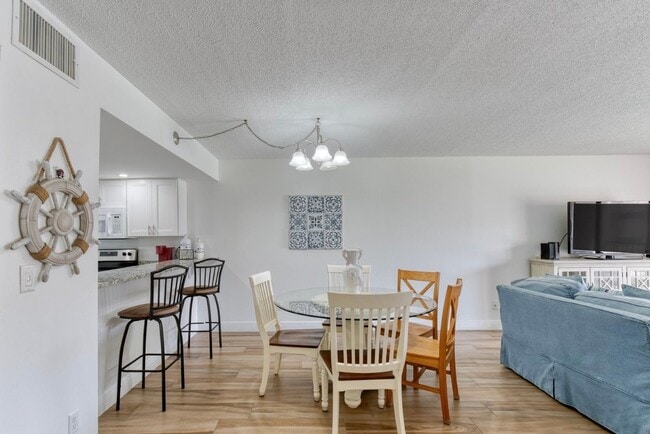 2100 Ocean Shore Blvd Unit 217