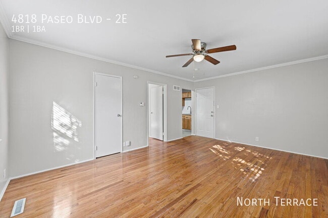 Photo - 4818 The Paseo Unidad 2E