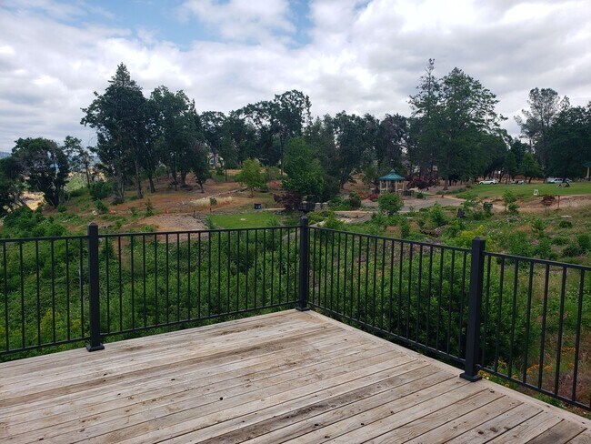 Photo - Breathtaking Paradise Retreat: Modern Home with Stunning Canyon Views and Next to Billie Park!