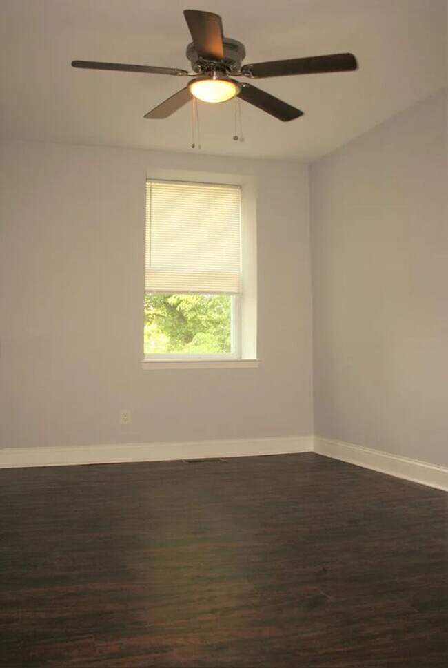 Photo - Spacious 4 Bedroom Home