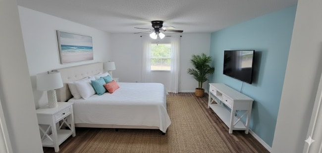 Photo - 152 Fenimore Ln