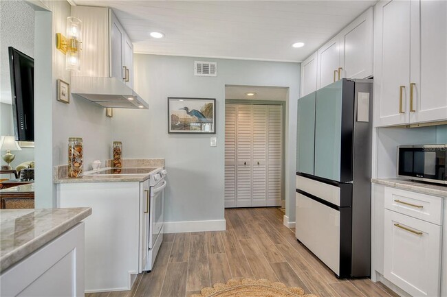 Photo - 4780 Gulf of Mexico Dr