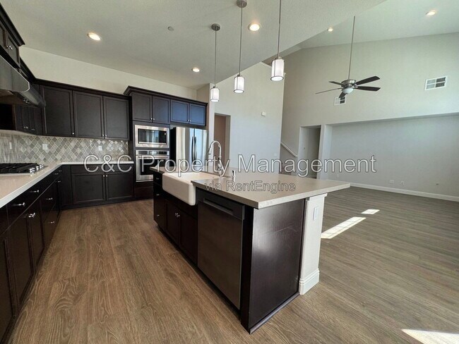 Photo - 3027 Andesite Dr