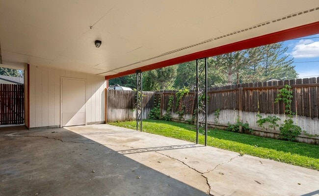 Photo - 2bd, 1b Cozy Home awaits in Boise Bench!